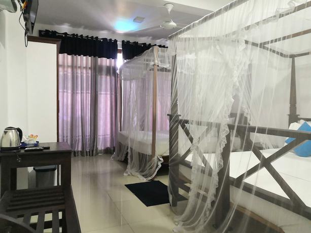 Imagen de la habitación del Hotel Randiya Sea View. Foto 10