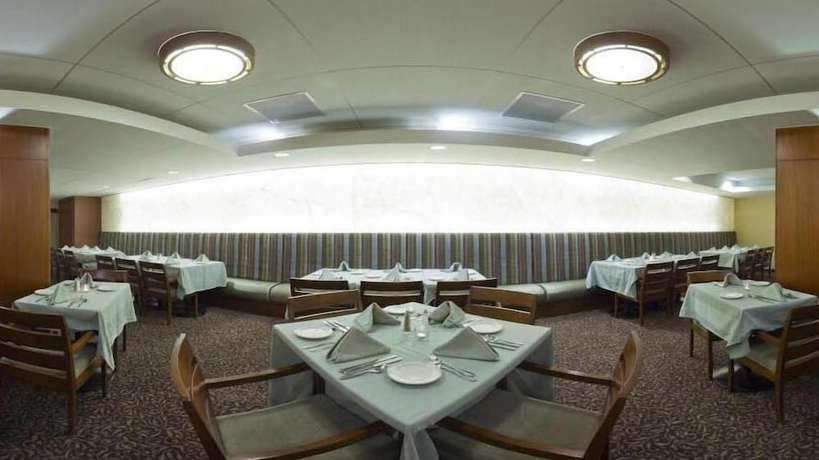 Imagen del bar/restaurante del Hotel Randolph Liverpool/Syracuse/Airport West, Trademark. Foto 2