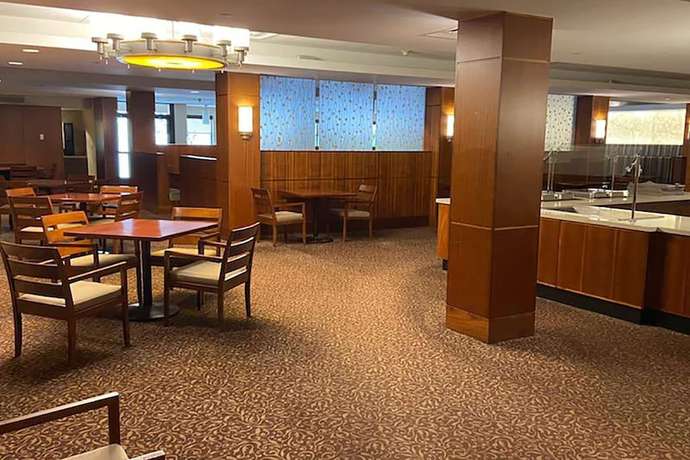 Imagen del bar/restaurante del Hotel Randolph Liverpool/Syracuse/Airport West, Trademark. Foto 5