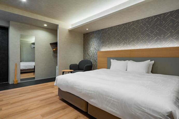 Imagen de la habitación del Hotel Randor Hiroshima Prestige. Foto 15
