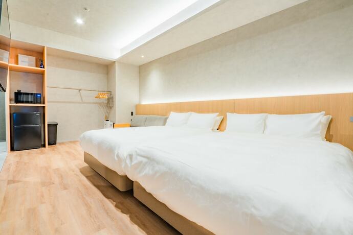 Imagen de la habitación del Hotel Randor Hiroshima Prestige. Foto 16