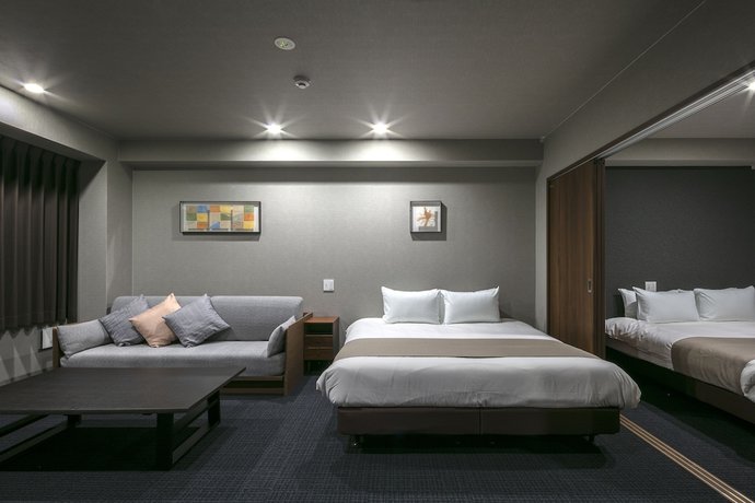 Imagen de la habitación del Hotel Randor Residential Kyoto Suites. Foto 19