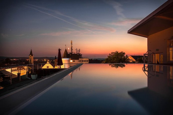 Imagen de la piscina del Hotel Randsbergerhof. Foto 13
