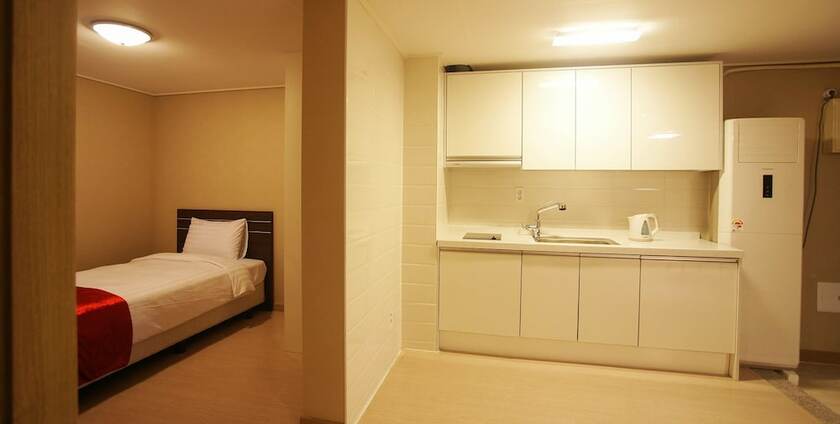 Imagen de la habitación del Hotel Randt. Foto 6