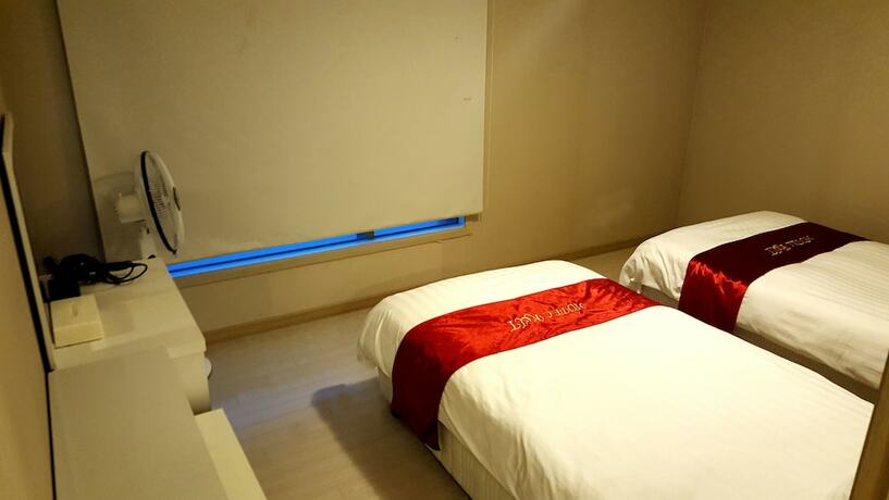 Imagen de la habitación del Hotel Randt. Foto 7