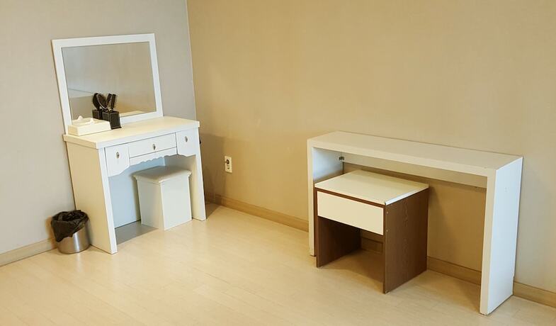 Imagen de la habitación del Hotel Randt. Foto 14