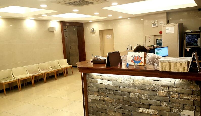 Imagen de los interiores del Hotel Randt. Foto 20