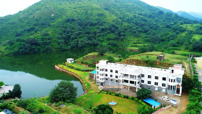 Imagen general del Hotel Rang Bhawan Inn- A Lake View. Foto 1