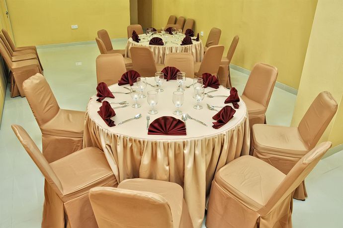 Imagen de la habitación del Hotel Rangkayo Basa Halal. Foto 9