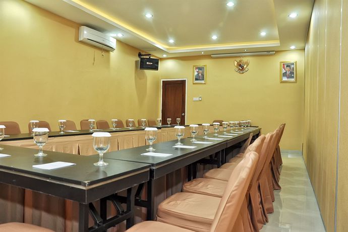 Imagen de los interiores del Hotel Rangkayo Basa Halal. Foto 14