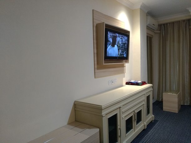 Imagen de la habitación del Hotel Rangkayo Basa Padang Panjang. Foto 17