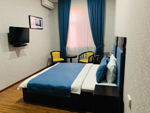 Imagen de la habitación del Hotel Rangrez. Foto 18