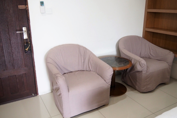 Imagen de los interiores del Hotel Rangsee Place. Foto 18