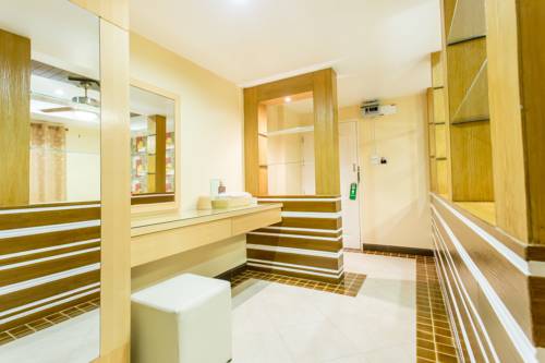 Imagen general del Hotel Rangsit Grand Condo. Foto 1