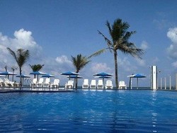 Imagen general del Hotel Rani Beach Resort. Foto 4