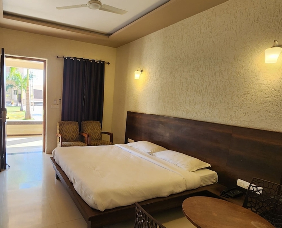 Imagen de la habitación del Hotel Rani Palace And Resort. Foto 10