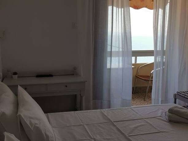 Imagen general del Hotel Rania, Loutra Edipsou. Foto 2