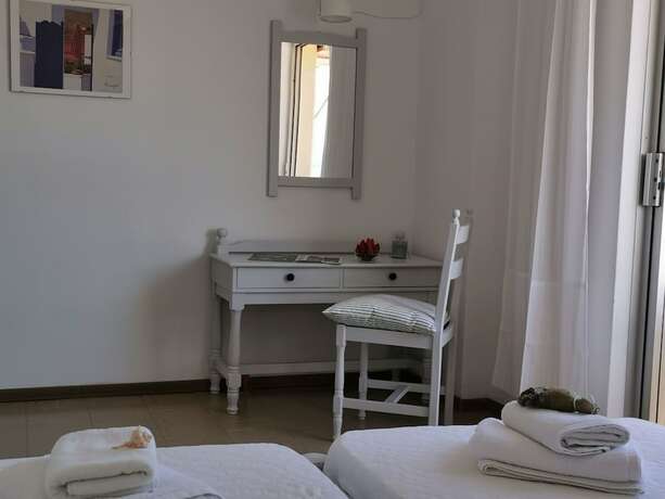 Imagen de la habitación del Hotel Rania, Loutra Edipsou. Foto 18