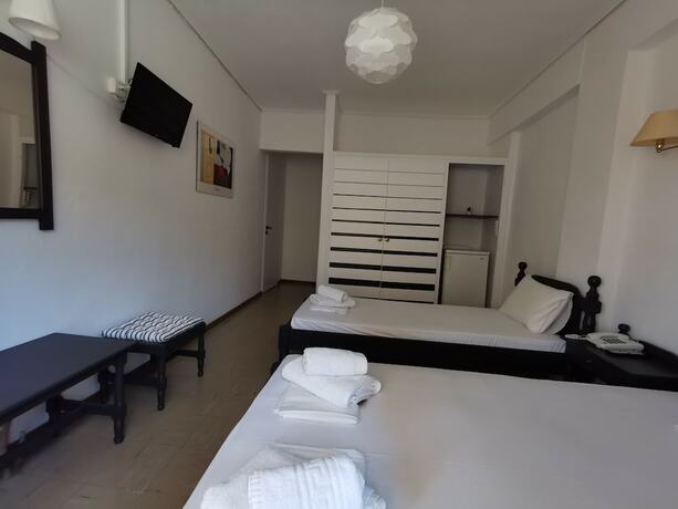 Imagen de la habitación del Hotel Rania, Loutra Edipsou. Foto 19