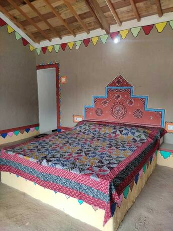 Imagen de la habitación del Hotel Rann Visamo Village Resort. Foto 20