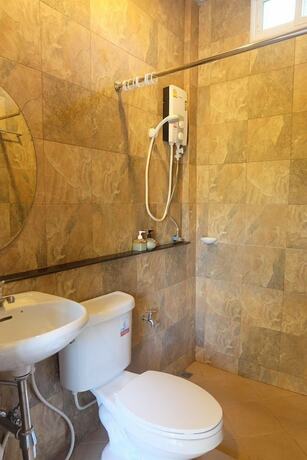 Imagen general del Hotel Ranong River View. Foto 8