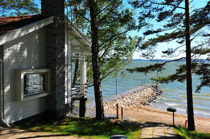 Imagen de los exteriores del Hotel Rantapuisto. Foto 6