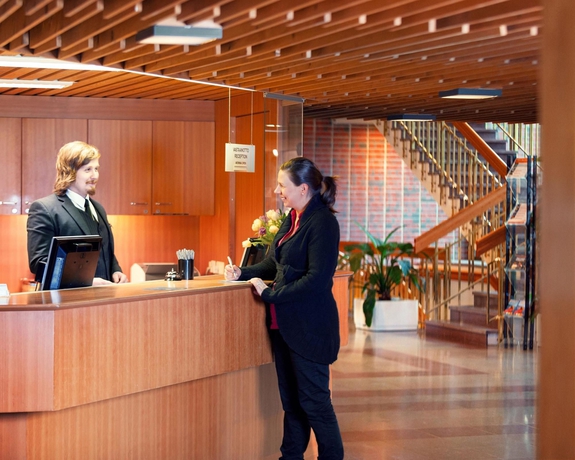 Imagen de los interiores del Hotel Rantapuisto. Foto 14