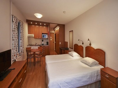 Imagen del bar/restaurante del Hotel Rantasipi Ikaalisten Kylpyla. Foto 2