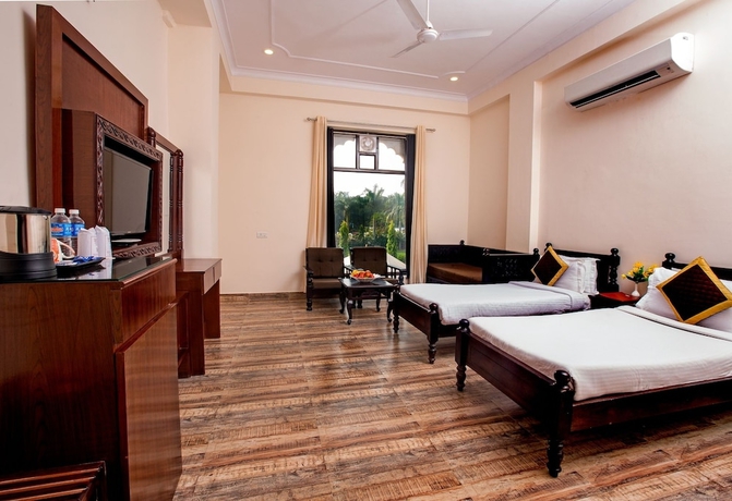 Imagen de la habitación del Hotel Ranthambhore National Resort. Foto 3