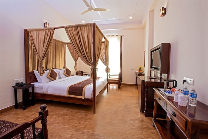 Imagen de la habitación del Hotel Ranthambhore National Resort. Foto 9