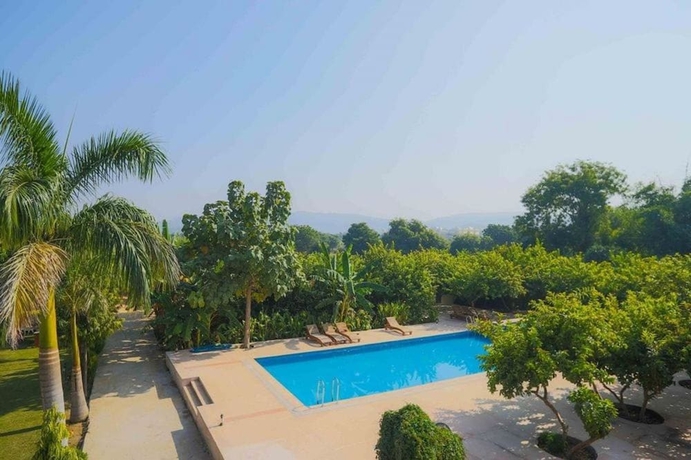 Imagen de la piscina del Hotel Ranthambore Tiger Inn Comfort Resort. Foto 19