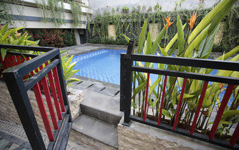 Imagen de los exteriores del Hotel Rantun's Place. Foto 12