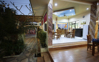 Imagen del bar/restaurante del Hotel Rantun's Place. Foto 6