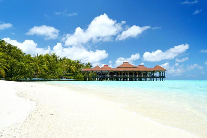 Imagen general del Hotel Ranveli Island Resort. Foto 4