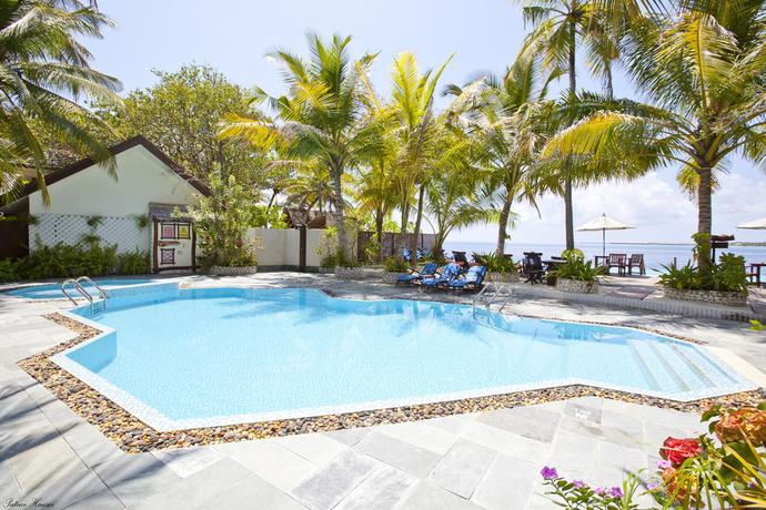 Imagen general del Hotel Ranveli Island Resort. Foto 12
