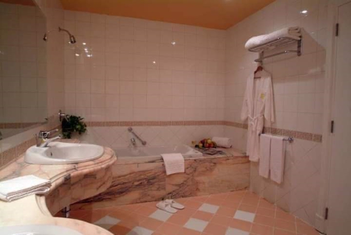 Imagen general del Hotel Raouf Hotels International - Sun Hotel. Foto 6