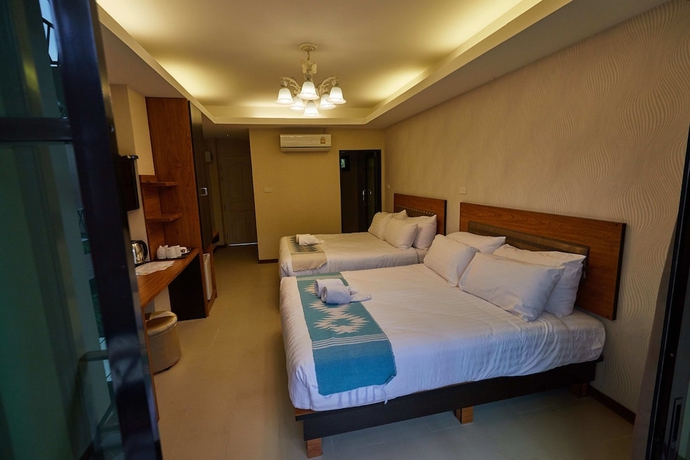 Imagen de la habitación del Hotel Rapeepong Resort Nanthai. Foto 2