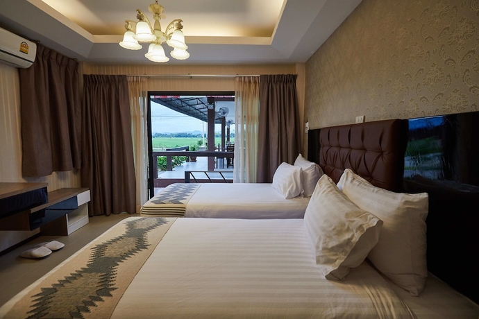 Imagen de la habitación del Hotel Rapeepong Resort Nanthai. Foto 16