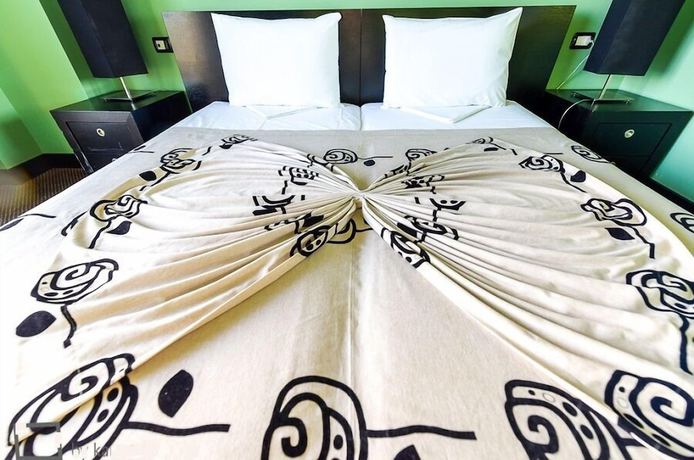 Imagen de la habitación del Hotel Rapos Resort Hotel. Foto 11