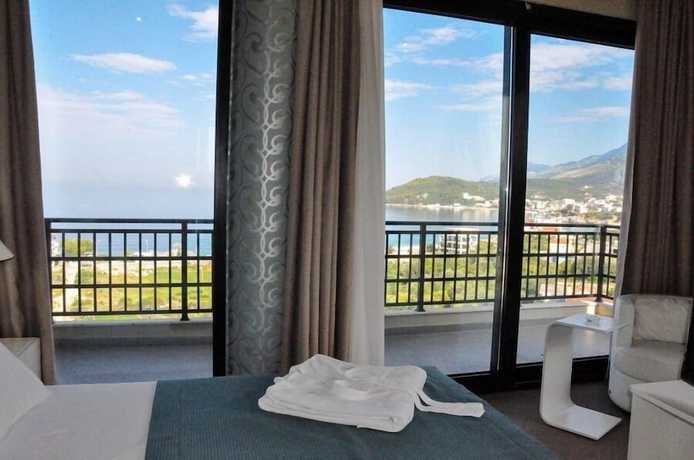 Imagen de la habitación del Hotel Rapos Resort Hotel. Foto 19