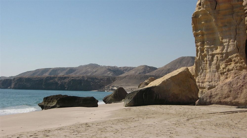 Imagen de los exteriores del Hotel Ras Al Jinz Turtle Reserve. Foto 11