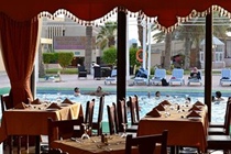 Imagen del bar/restaurante del Hotel Ras Al Khaimah. Foto 10