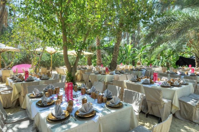 Imagen del bar/restaurante del Hotel Ras El Ain. Foto 6