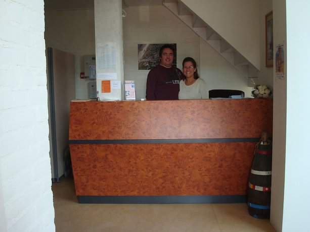 Imagen de los interiores del Hotel Rasch. Foto 20