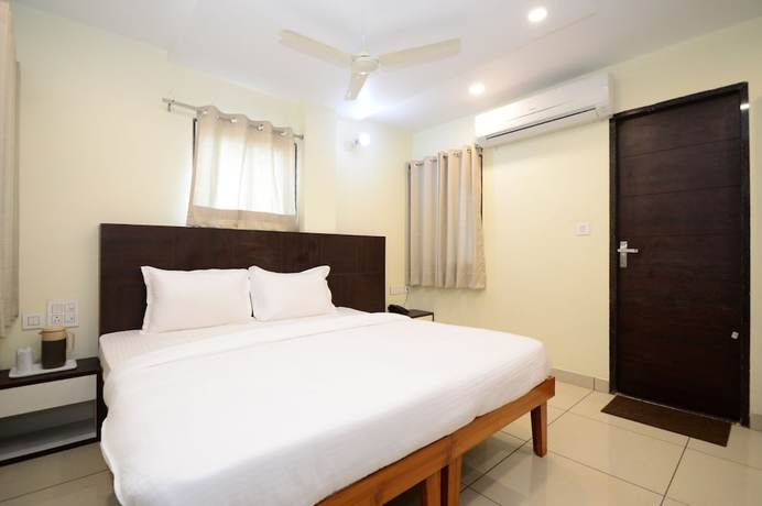 Imagen de la habitación del Hotel Rashika Palace. Foto 5