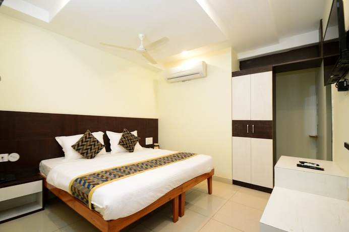 Imagen de la habitación del Hotel Rashika Palace. Foto 7