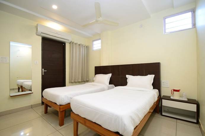 Imagen de la habitación del Hotel Rashika Palace. Foto 8