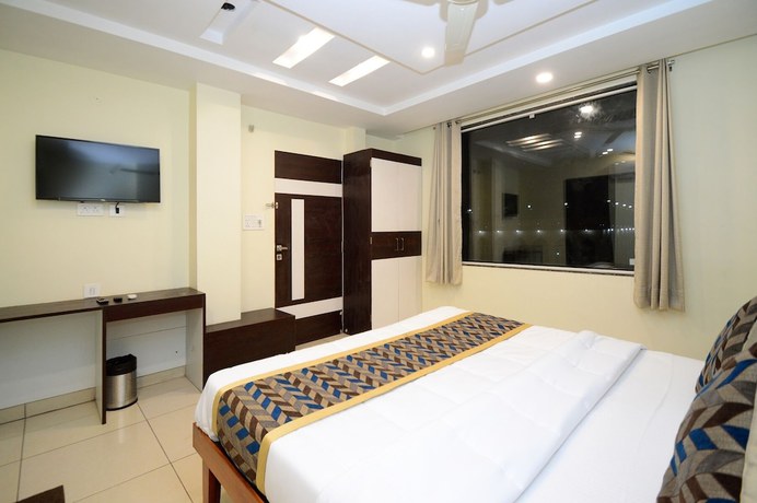 Imagen de la habitación del Hotel Rashika Palace. Foto 9