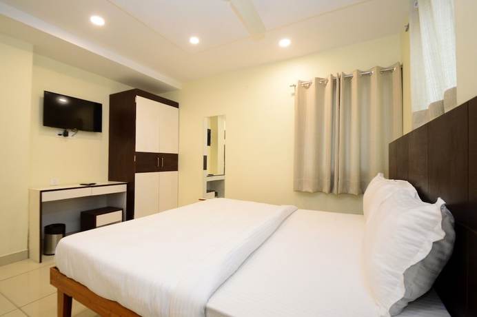 Imagen de la habitación del Hotel Rashika Palace. Foto 11