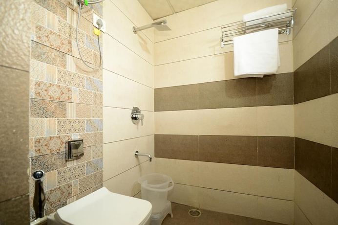 Imagen de la habitación del Hotel Rashika Palace. Foto 12